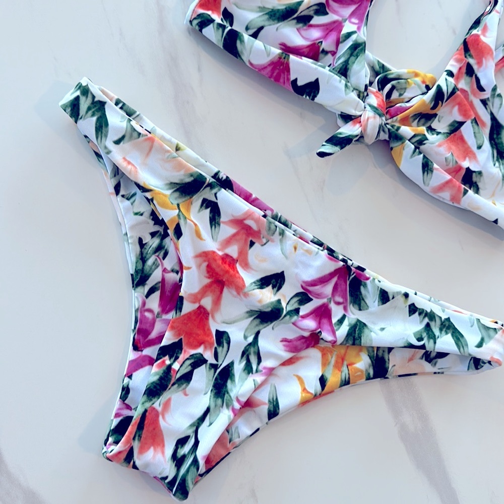 Stone fox bikini - Picture 3 of 3